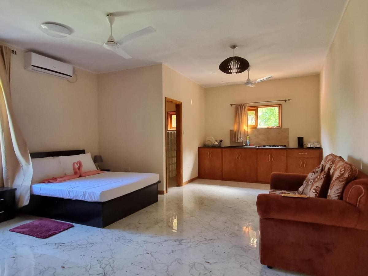 Gala Beach Self-Catering جلاكيه المظهر الخارجي الصورة