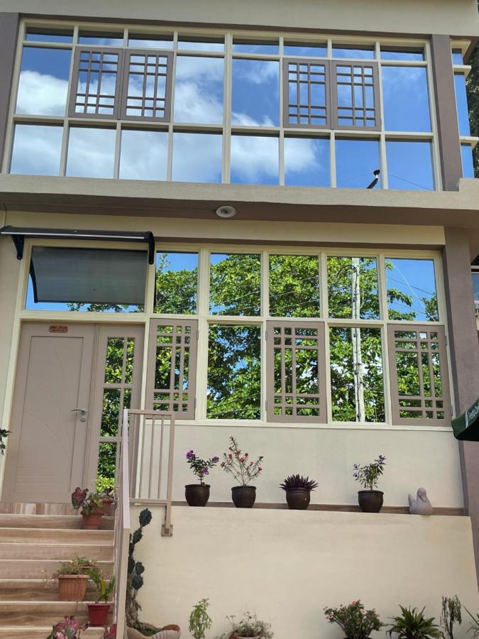 Gala Beach Self-Catering جلاكيه المظهر الخارجي الصورة