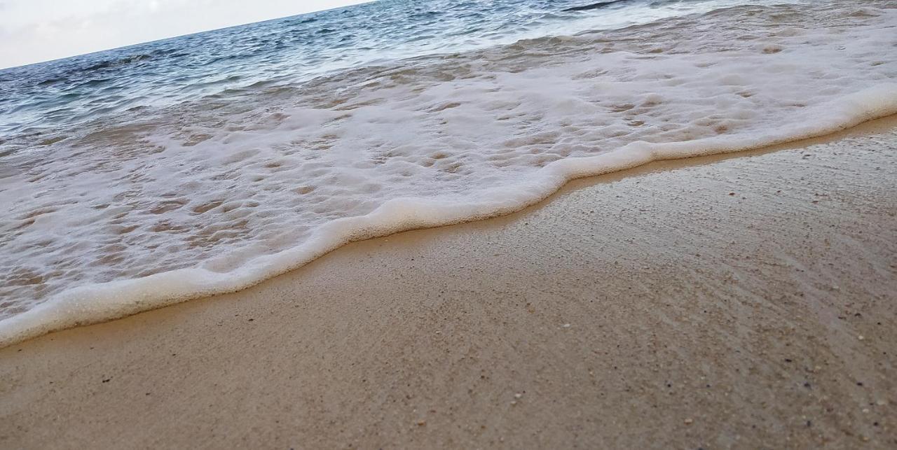Gala Beach Self-Catering جلاكيه المظهر الخارجي الصورة