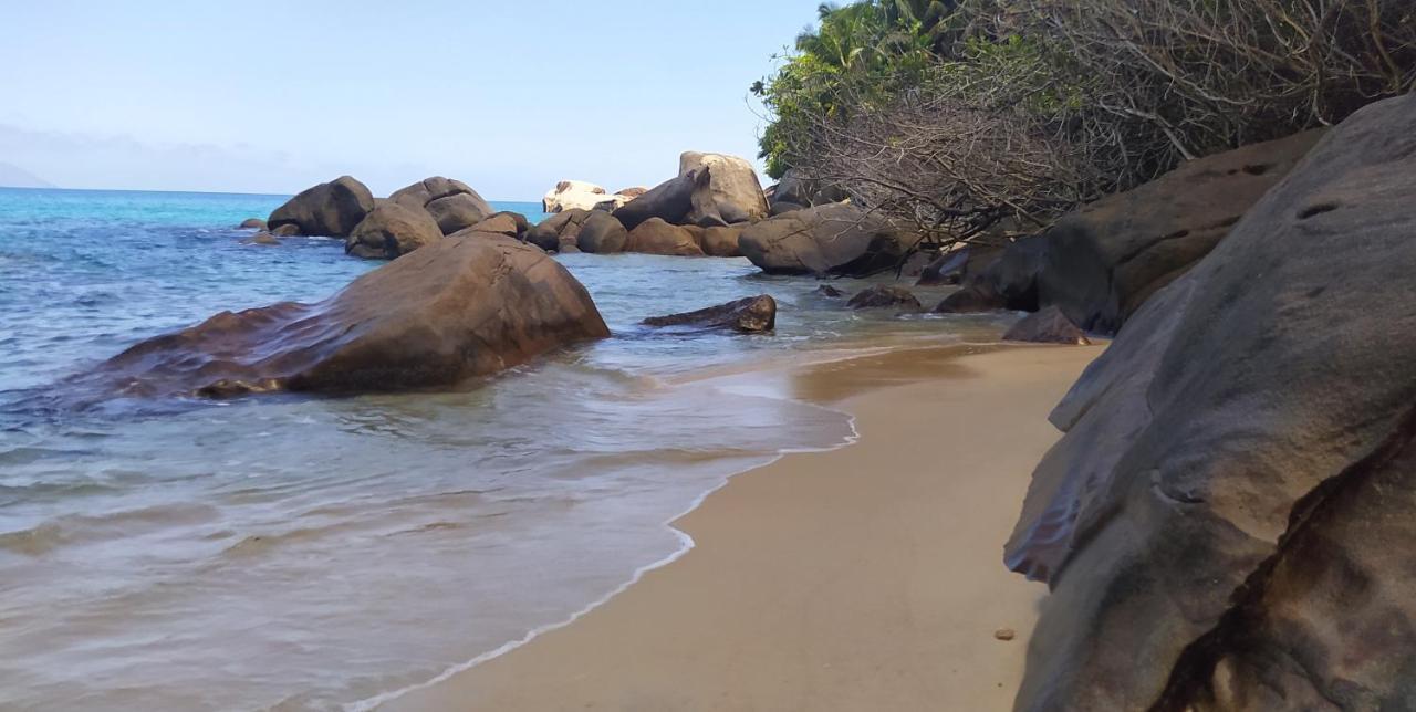 Gala Beach Self-Catering جلاكيه المظهر الخارجي الصورة