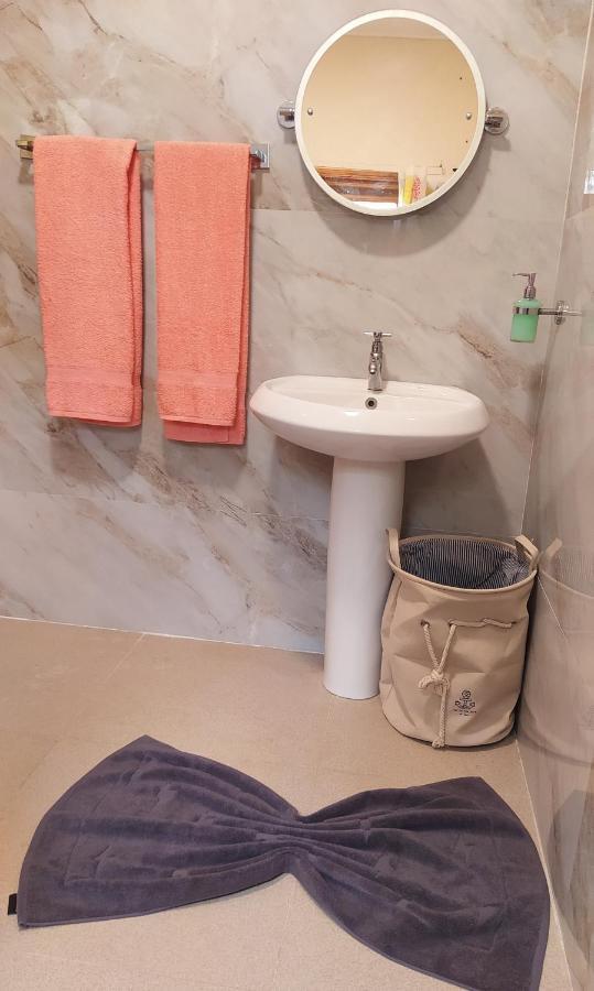Gala Beach Self-Catering جلاكيه المظهر الخارجي الصورة